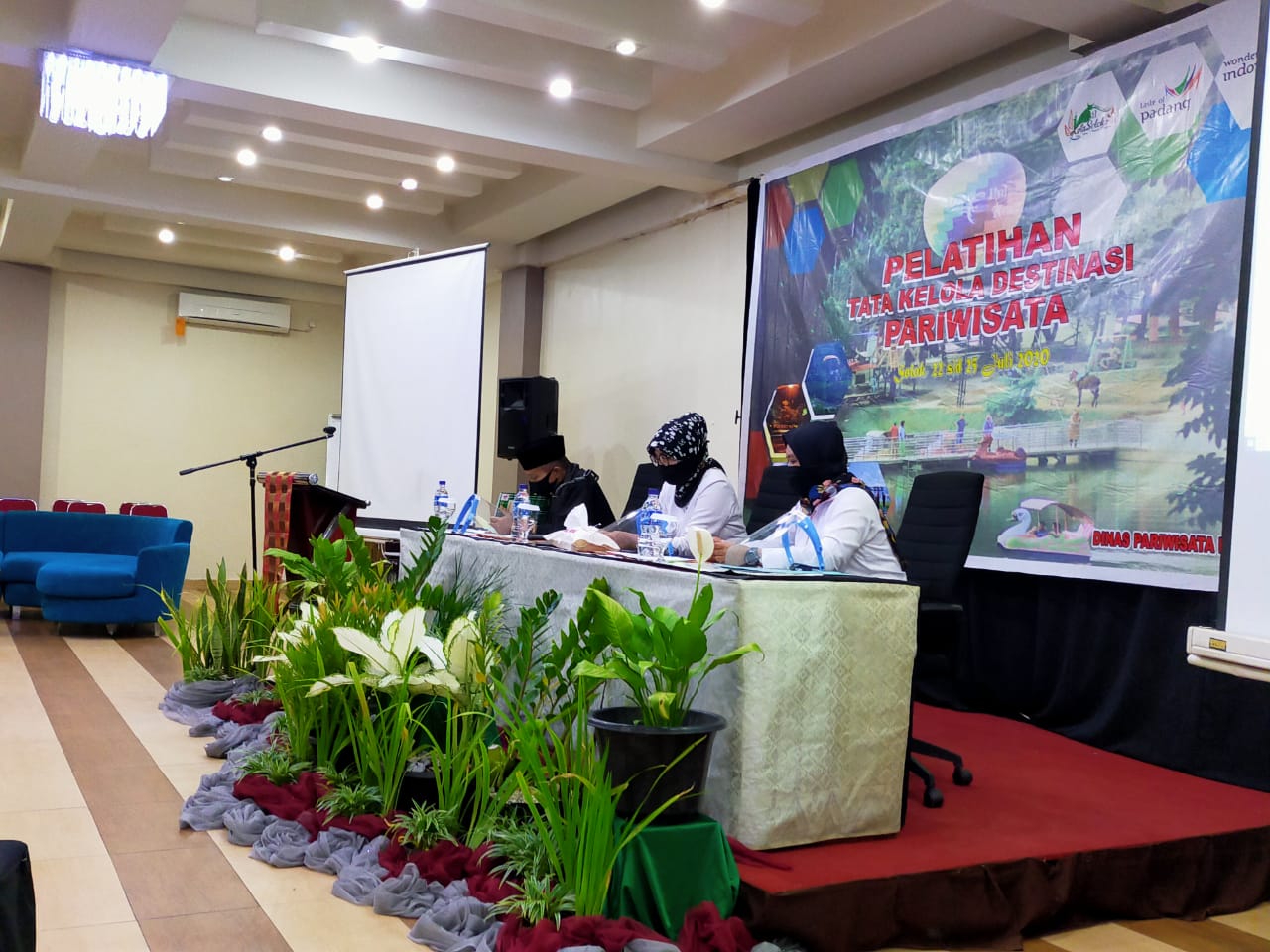 Pemerintah Kota Solok dan Universtitas Negeri Padang Melaksanakan Pelatihan Tata Kelola Destinasi Pariwisata